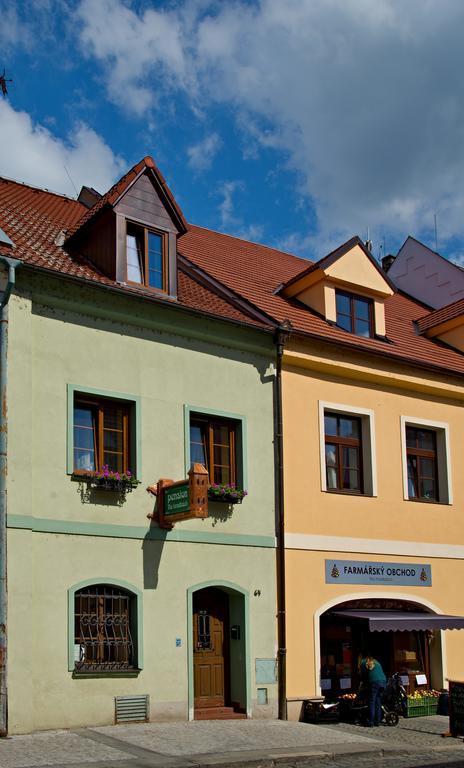 Penzion Na Hradbach Louny Luaran gambar
